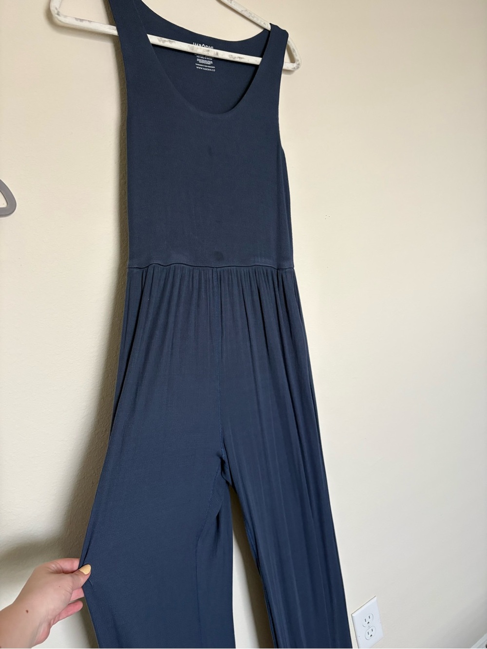 IMBODHI Hana Wide-Leg Jumpsuit - Picture 3 of 8